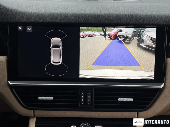 porsche Cayenne 2018