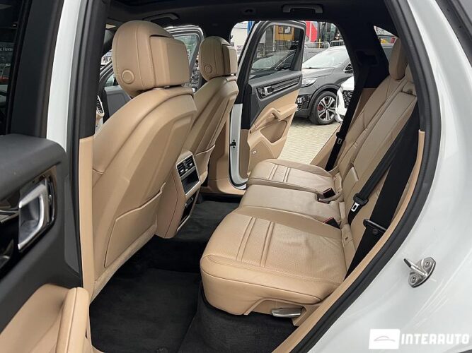 porsche Cayenne 2018