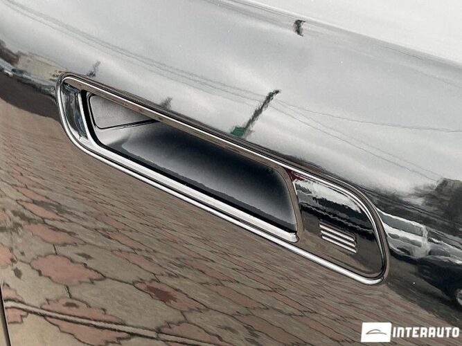 bmw 750e XDrive 2023