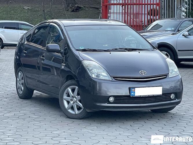 Toyota Prius 2008 doar la InterAuto