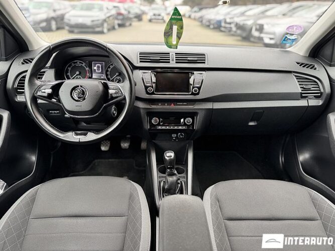 Skoda Fabia 48 skoda Fabia 2022