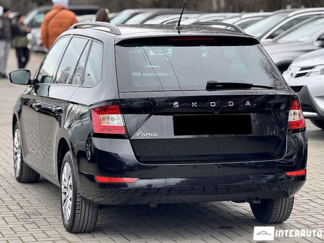 Skoda Fabia 33 skoda Fabia 2022