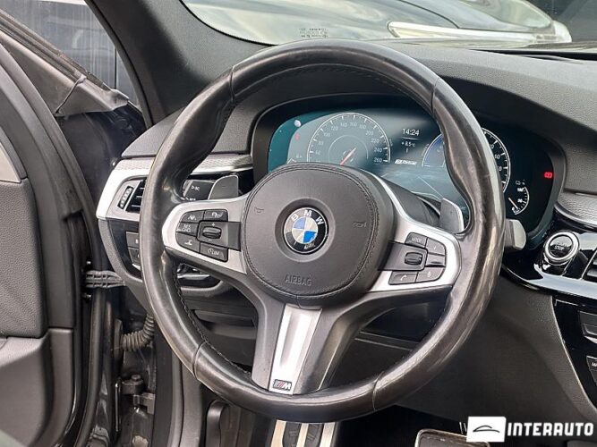 BMW 530e 42 bmw 530e 2019