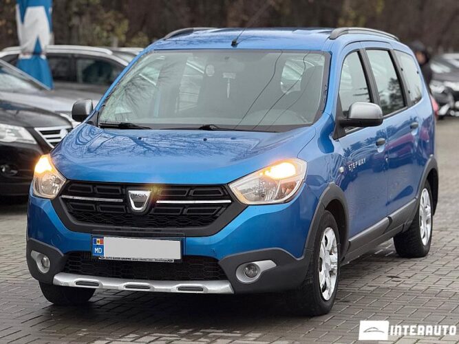 Dacia Lodgy Stepway 2015 doar la InterAuto