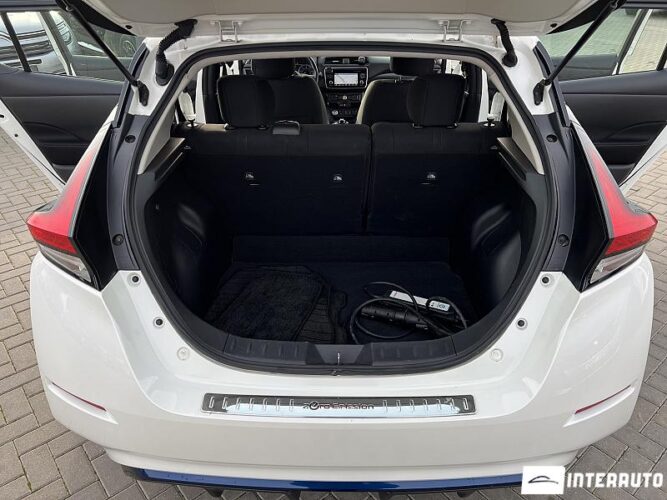 Nissan Leaf 49 nissan Leaf 2018