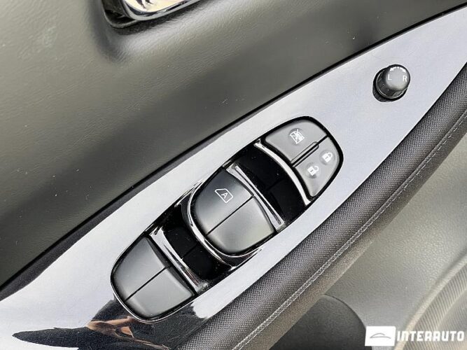 Nissan Leaf 47 nissan Leaf 2018