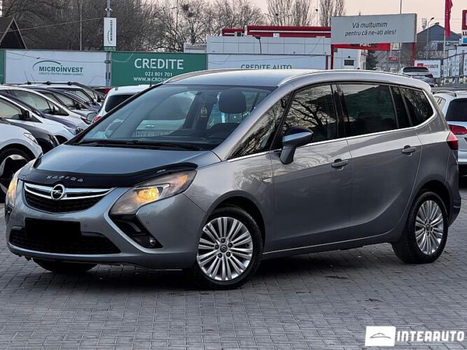 Opel Zafira 2013 doar la InterAuto