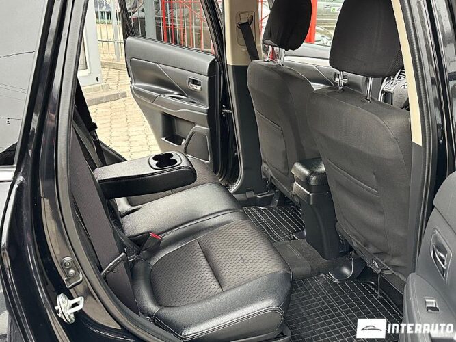 mitsubishi Outlander 2014