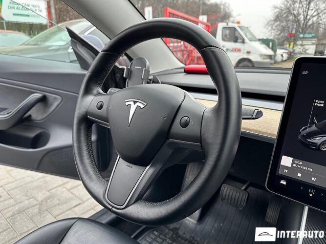 Tesla Model 3 35 tesla Model 3 2019