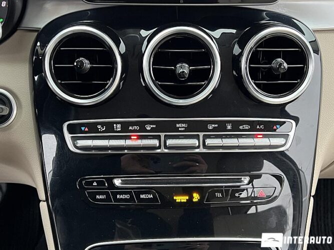 Mercedes GLC 350e 42 mercedes GLC 350e 2016