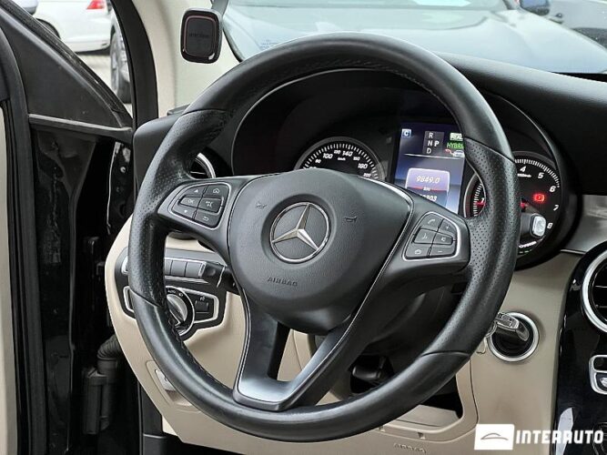 Mercedes GLC 350e 39 mercedes GLC 350e 2016