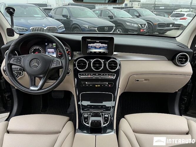Mercedes GLC 350e 38 mercedes GLC 350e 2016
