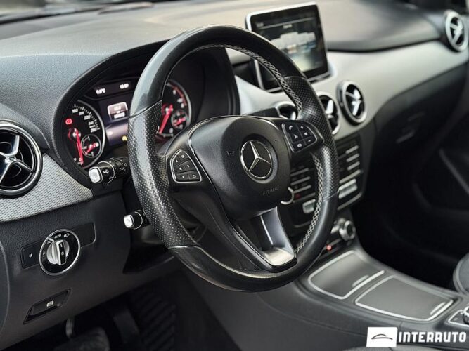 mercedes B 180 2015