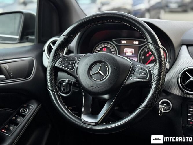 mercedes B 180 2015