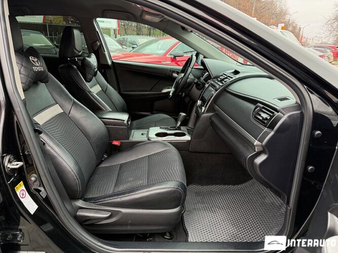 Toyota Camry 33 toyota Camry 2014