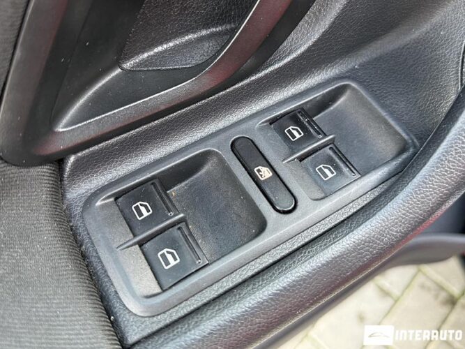 Skoda Fabia 47 skoda Fabia 2012