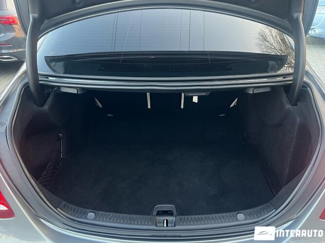 Mercedes E 300 58 mercedes E 300 2018