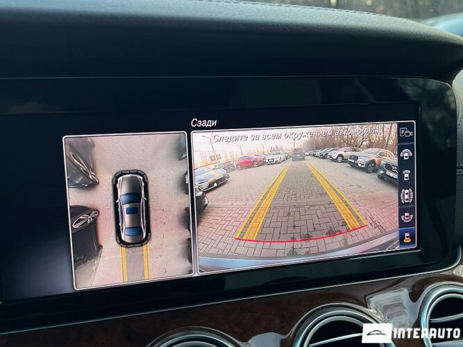 Mercedes E 300 51 mercedes E 300 2018