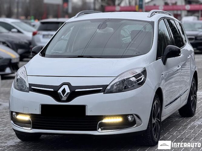 Renault Grand Scenic 2015 doar la InterAuto
