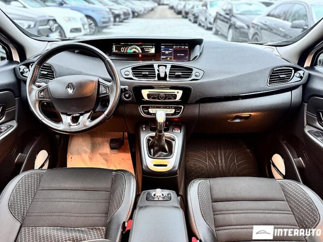 renault Grand Scenic 2015