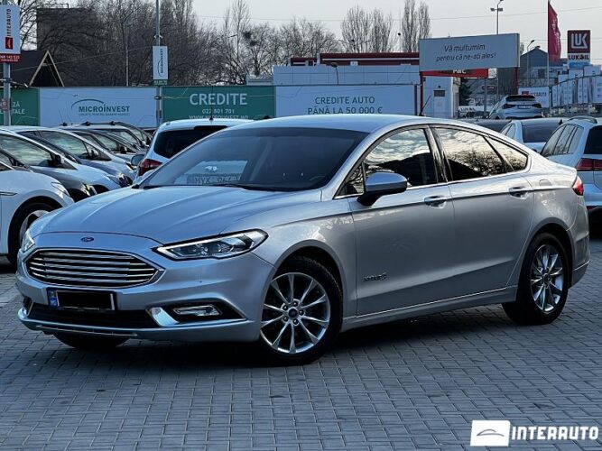 Ford Fusion 2017 doar la InterAuto
