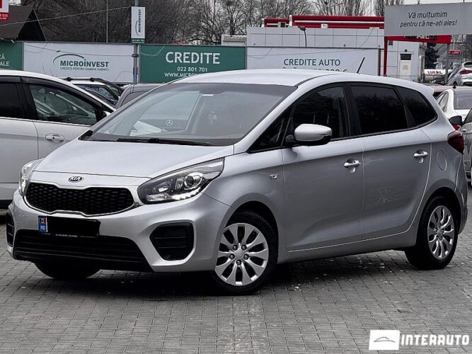 Kia Carens 2018 doar la InterAuto