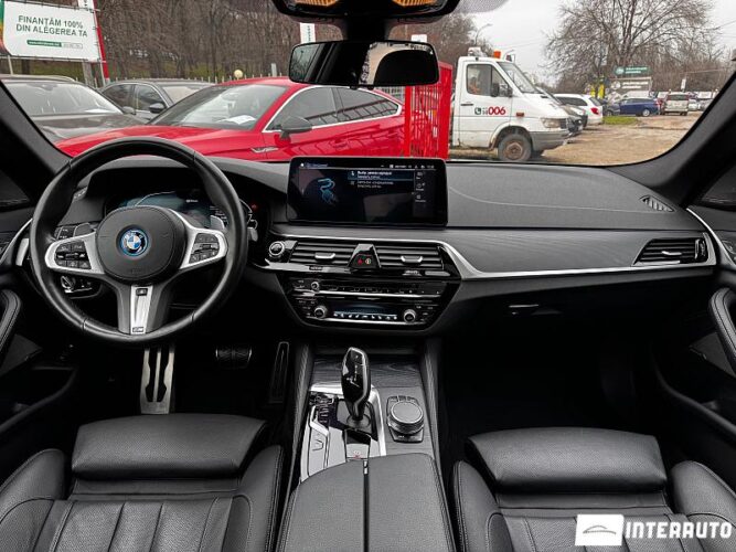 BMW 545e 42 bmw 545e 2021