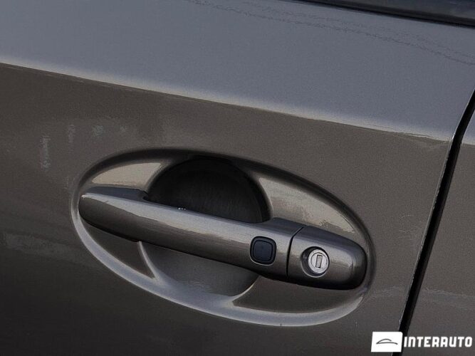 toyota Urban Cruiser 2013