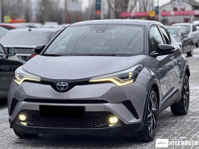 Toyota C-HR 2018 doar la InterAuto