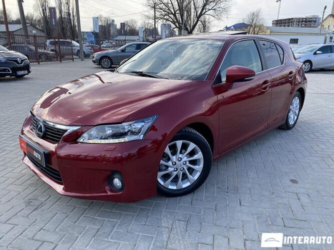 Lexus CT 200h 2011 doar la InterAuto