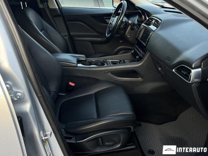 Jaguar F-Pace 49 jaguar F-Pace 2016