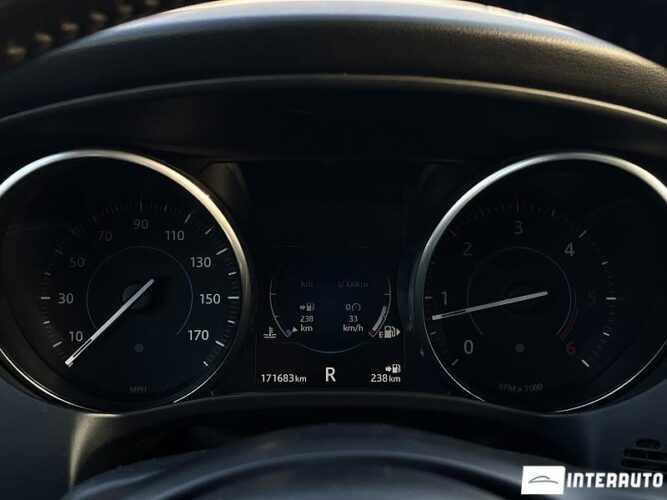 Jaguar F-Pace 44 jaguar F-Pace 2016