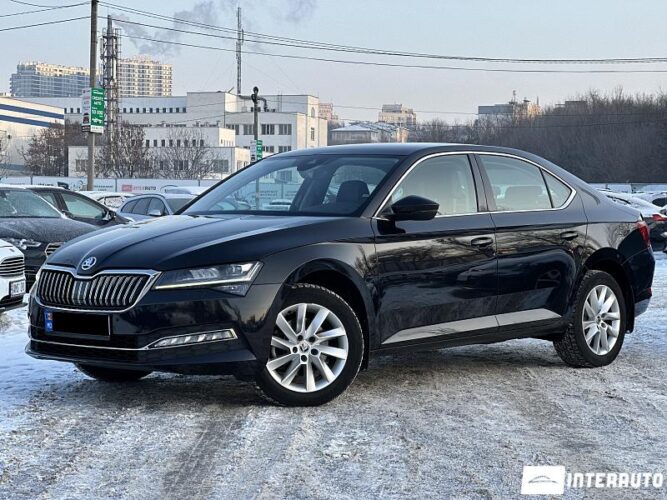 Skoda Superb 2019 doar la InterAuto