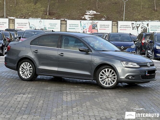 Volkswagen Jetta 2013 doar la InterAuto