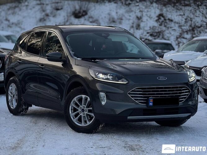 Ford Kuga 2022 doar la InterAuto