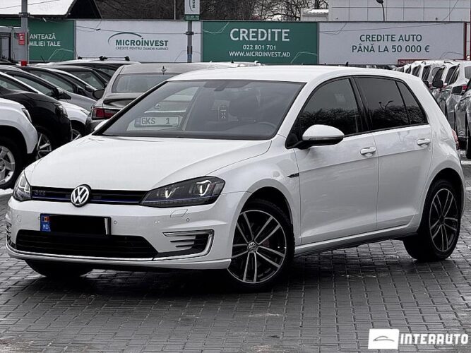 Volkswagen Golf GTE 2016 doar la InterAuto