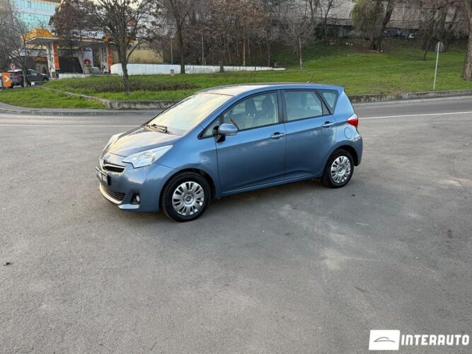 Toyota Verso S 2015 doar la InterAuto
