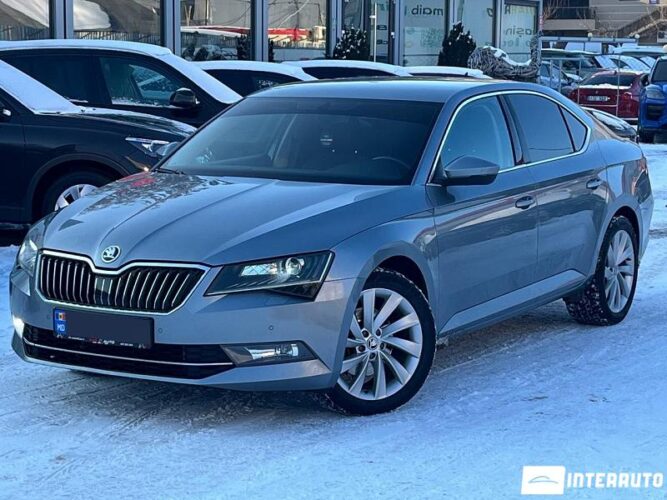 Skoda Superb 2016 doar la InterAuto