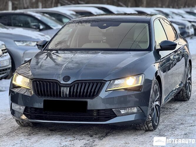 Skoda Superb 2015 doar la InterAuto