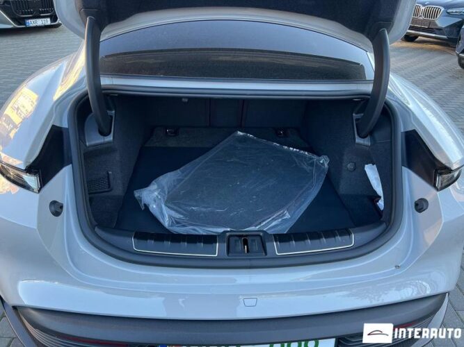 Porsche Taycan Turbo S 72 porsche Taycan Turbo S 2021