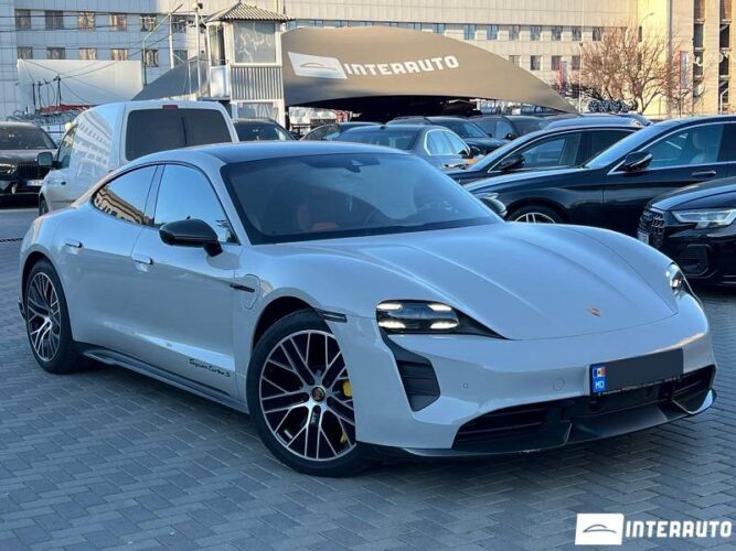Porsche Taycan Turbo S 45 porsche Taycan Turbo S 2021