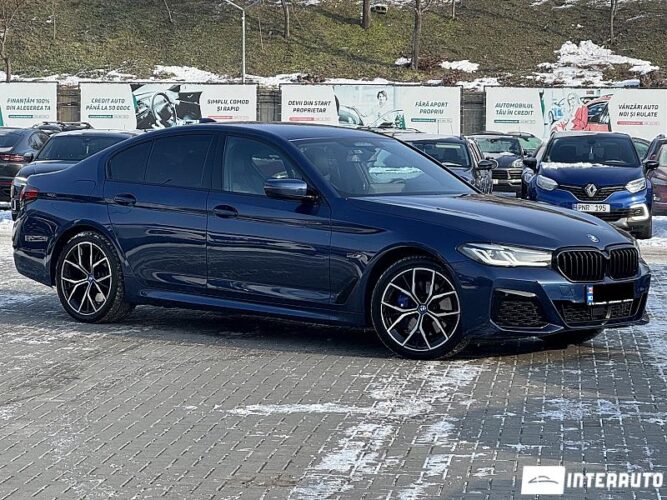 BMW 545e 2022 doar la InterAuto