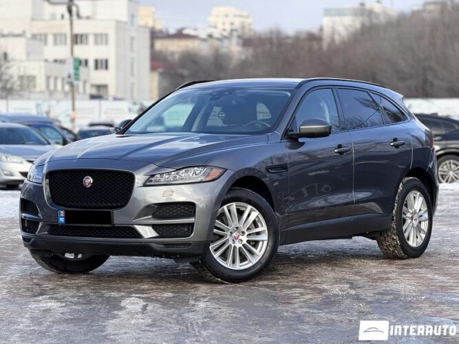 Jaguar F-Pace 2018 doar la InterAuto