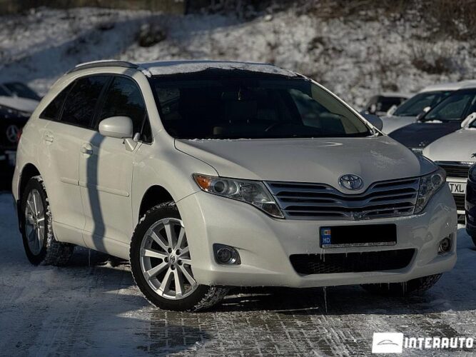 Toyota Venza 2009 doar la InterAuto