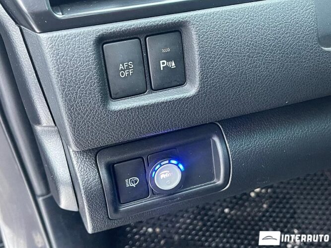 Toyota Camry 47 toyota Camry 2011