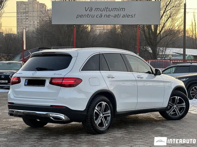 Mercedes GLC 220d 37 mercedes GLC 220d 2016