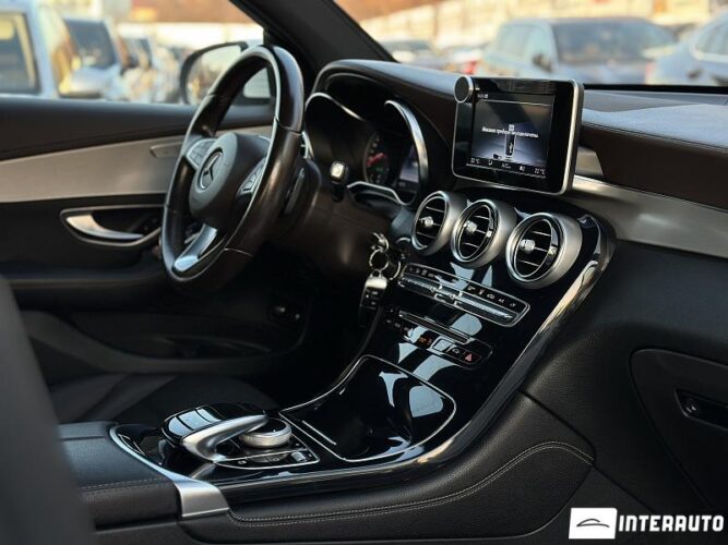 Mercedes GLC 220d 53 mercedes GLC 220d 2016