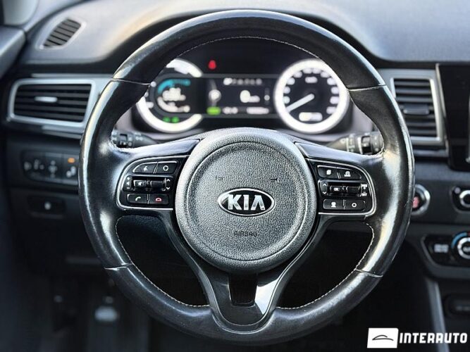 kia Niro 2016