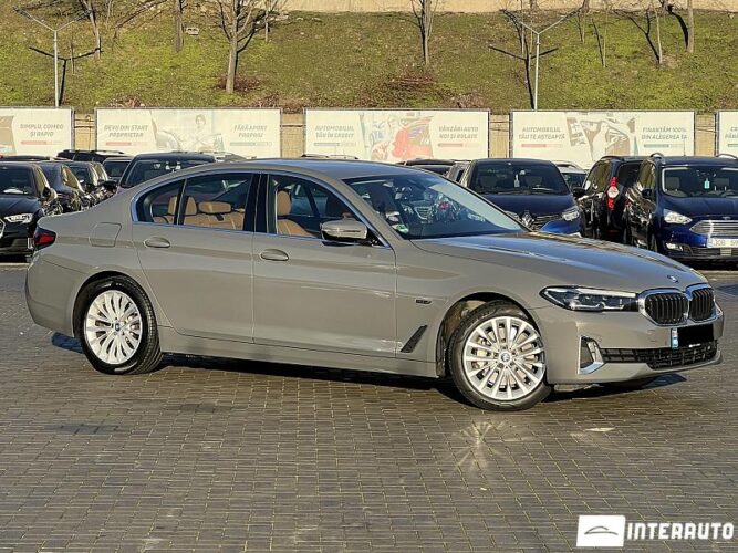 BMW 520e 2022 doar la InterAuto