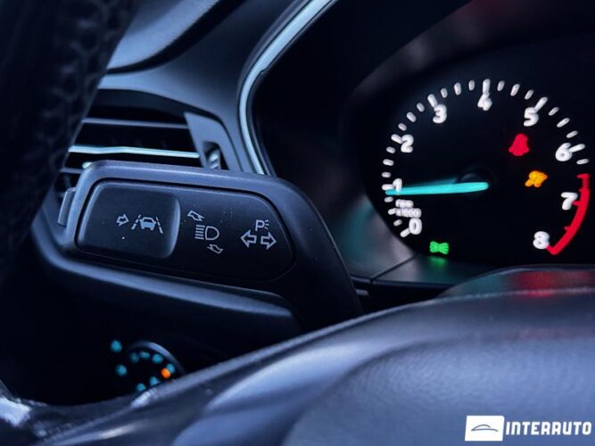 Ford Focus 49 ford Focus 2018